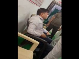 सिद्धार्थनगर में निजी अल्ट्रासाउंड सेंटर पर रेडियोलॉजिस्ट ने युवती से की अभद्रता, वीडियो वायरल